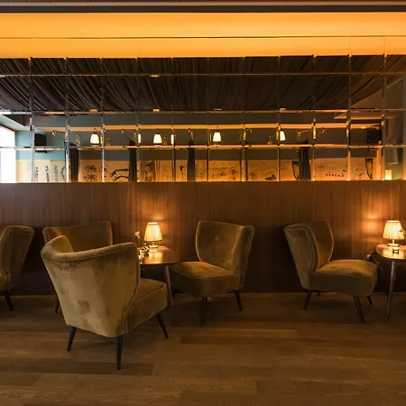 De' Ricci - Small Luxury Of The World 4*